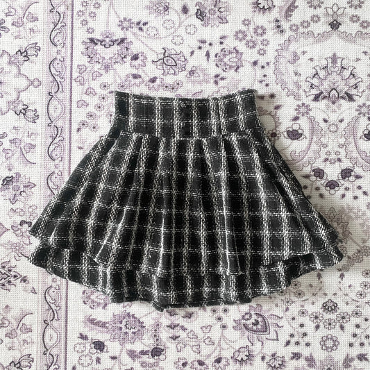 Evelyn black and white tweed skirt
