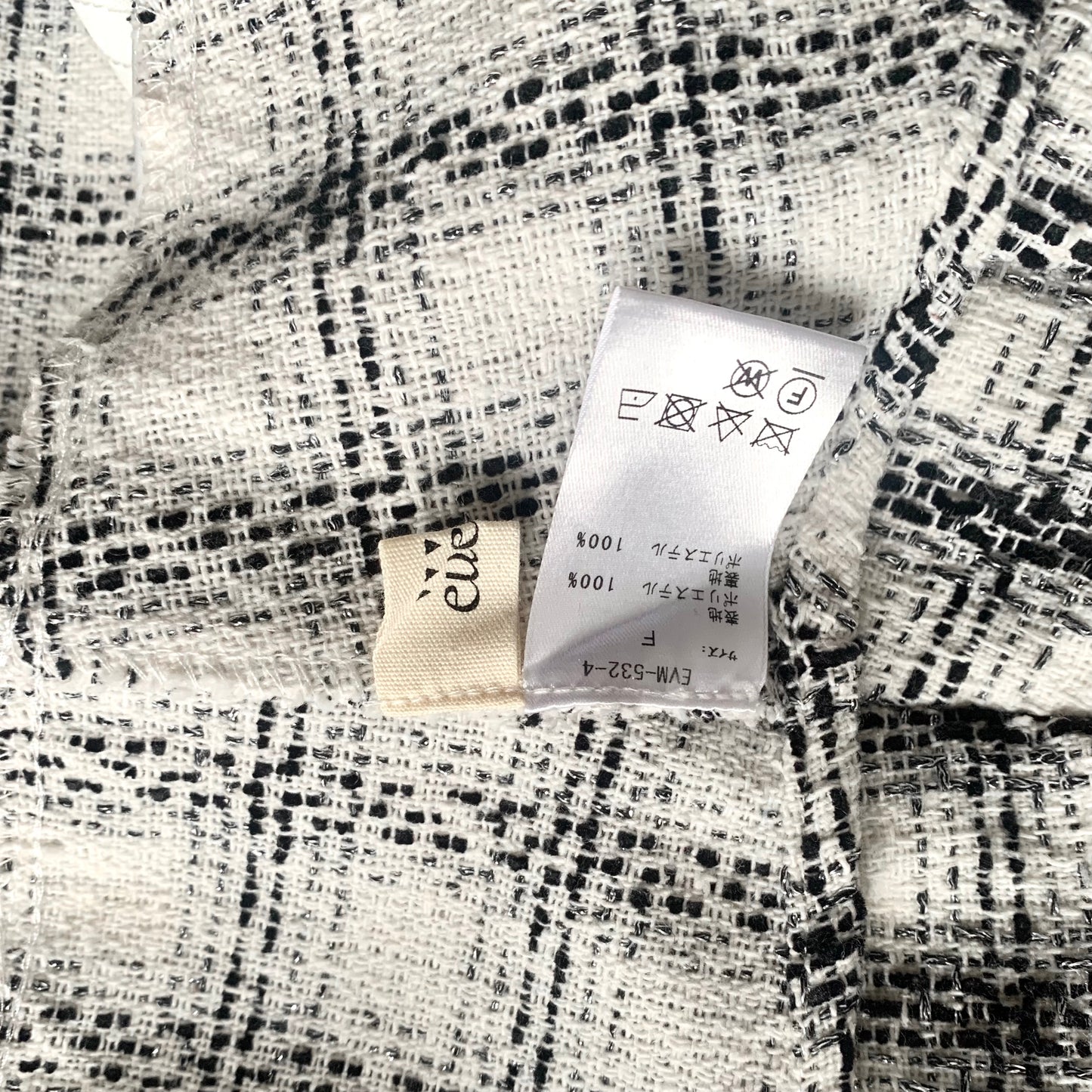 Evelyn white and black tweed skirt