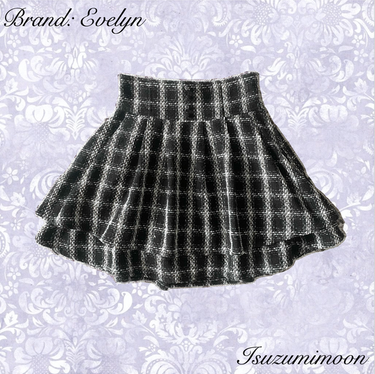 Evelyn black and white tweed skirt